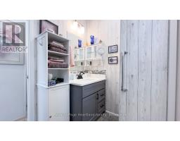50 PORTSIDE DRIVE - 77719 BLUEWATER HIGHWAY - 24