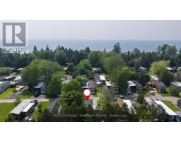 50 PORTSIDE DRIVE - 77719 BLUEWATER HIGHWAY - 6