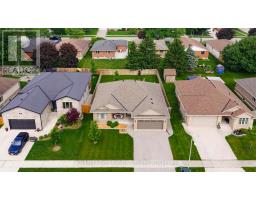 82 SYLVIA STREET - 2
