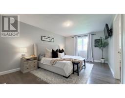 82 SYLVIA STREET - 37