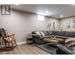 44 ELEANOR STREET - 28