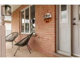 44 ELEANOR STREET - 3
