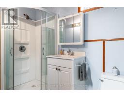 44 ELEANOR STREET - 36