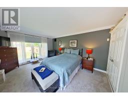 17 LOUISA STREET - 23