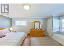 17 LOUISA STREET - 28
