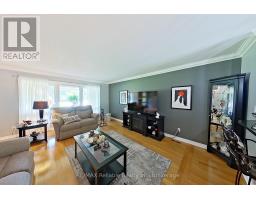 17 LOUISA STREET - 31