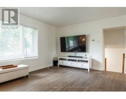 335 BRITANNIA STREET - 12