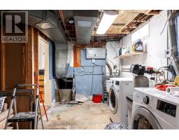 335 BRITANNIA STREET - 32