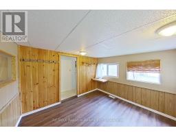 31 TRAILER PARK ROAD - 43