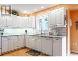 330 BRITANNIA STREET - 16