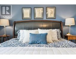 34 STRATHCONA CRESCENT - 27