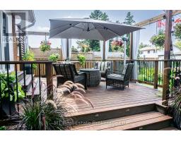 34 STRATHCONA CRESCENT - 42