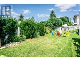 34 STRATHCONA CRESCENT - 49