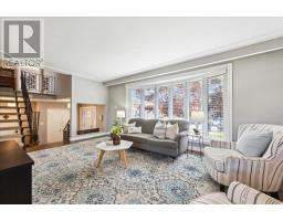 34 STRATHCONA CRESCENT - 9