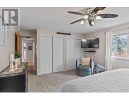 47 WINDEMERE CRESCENT - 19