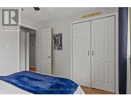 47 WINDEMERE CRESCENT - 27