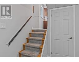 47 WINDEMERE CRESCENT - 33
