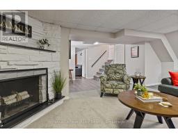 47 WINDEMERE CRESCENT - 36