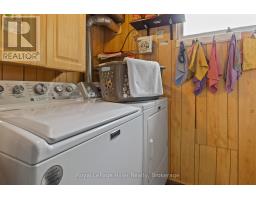 47 WINDEMERE CRESCENT - 40