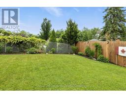 47 WINDEMERE CRESCENT - 45