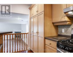 59 - 30 EAGLE DRIVE - 17