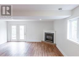 59 - 30 EAGLE DRIVE - 18
