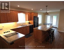 A - 12 CLAYTON STREET - 11