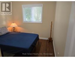 A - 12 CLAYTON STREET - 25