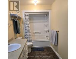 A - 12 CLAYTON STREET - 39
