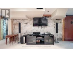 32 BAYFIELD TERRACE - 42