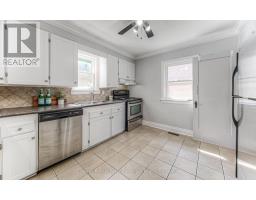 48 ELLIS AVENUE - 12