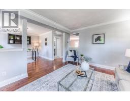 48 ELLIS AVENUE - 4