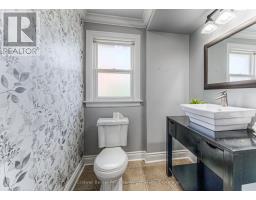 48 ELLIS AVENUE - 9