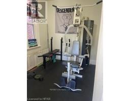 190 COLBORNE STREET - 10
