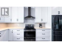648 GLORIA STREET - 15