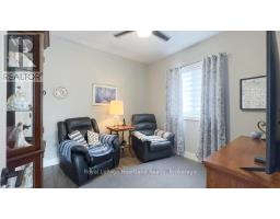648 GLORIA STREET - 23