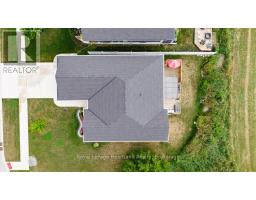 648 GLORIA STREET - 40