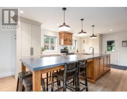 22 MILLSON CRESCENT - 20