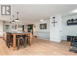 22 MILLSON CRESCENT - 27