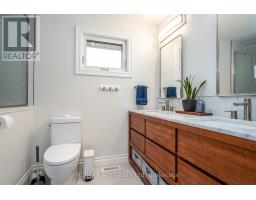 22 MILLSON CRESCENT - 35