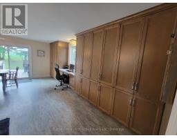 30 KING STREET N - 11