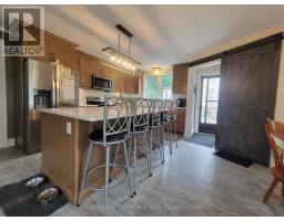 30 KING STREET N - 14