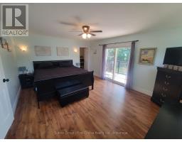 30 KING STREET N - 34