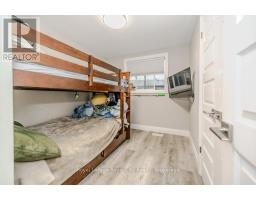478 PINETREE CRESCENT - 15