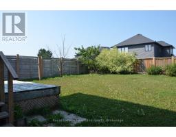 371 BEECH STREET - 20