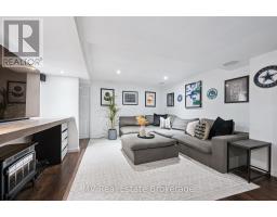 434B DUNVEGAN DRIVE - 32
