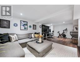 434B DUNVEGAN DRIVE - 33