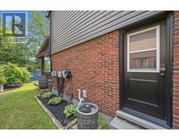 434B DUNVEGAN DRIVE - 34