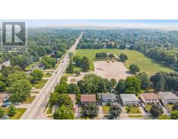 434B DUNVEGAN DRIVE - 42