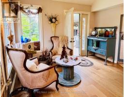 14 MCDONALD STREET W - 22